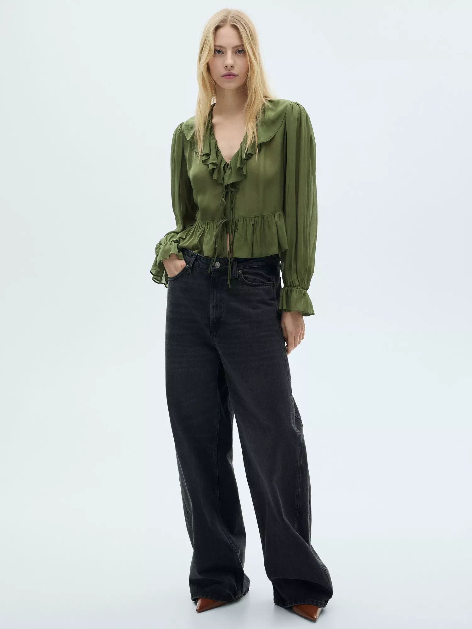 탑 Feliz Ruffle Top 113293200 Khaki