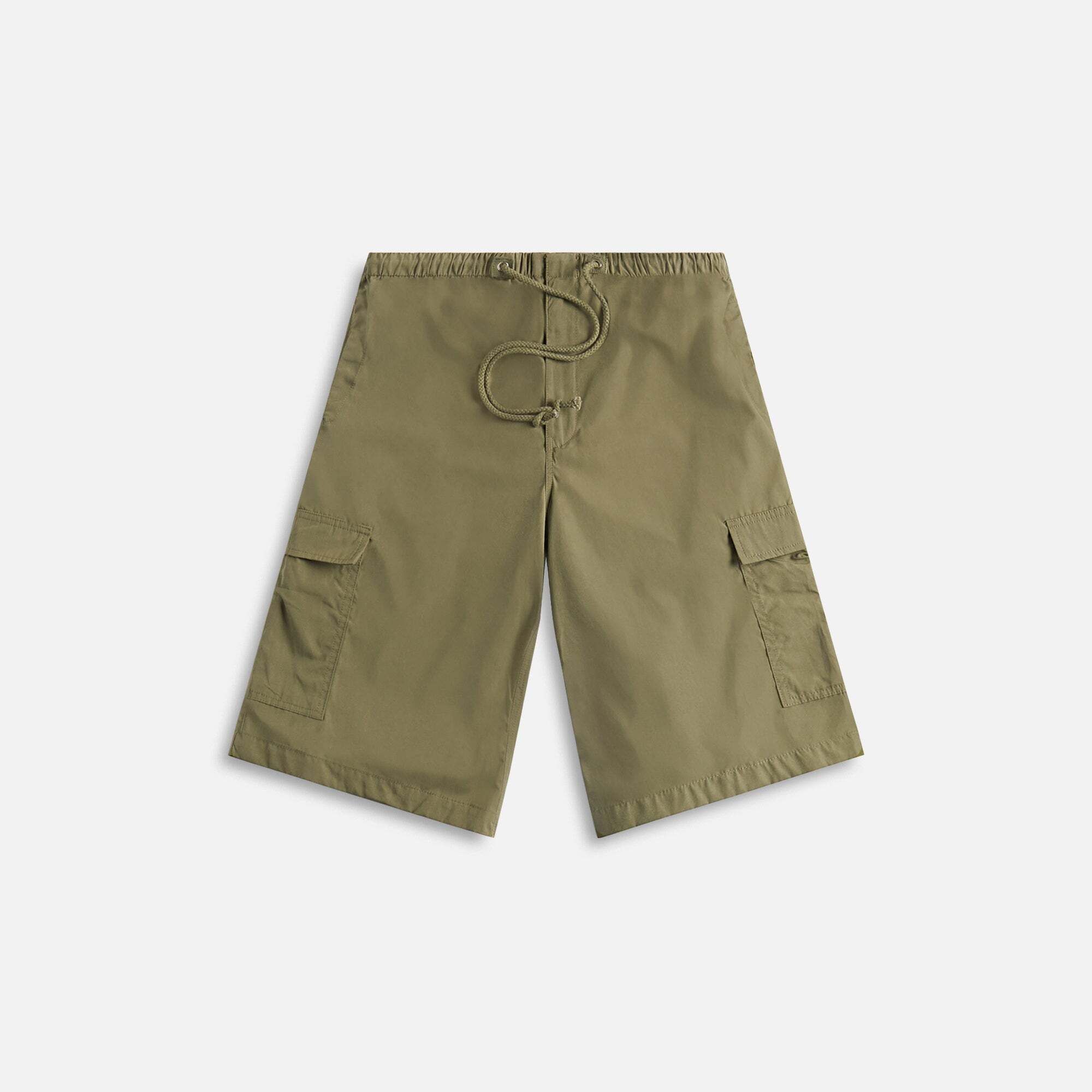 버뮤다 숏 세이지 Local European Bermuda Parachute Short - Sage 8284586508416