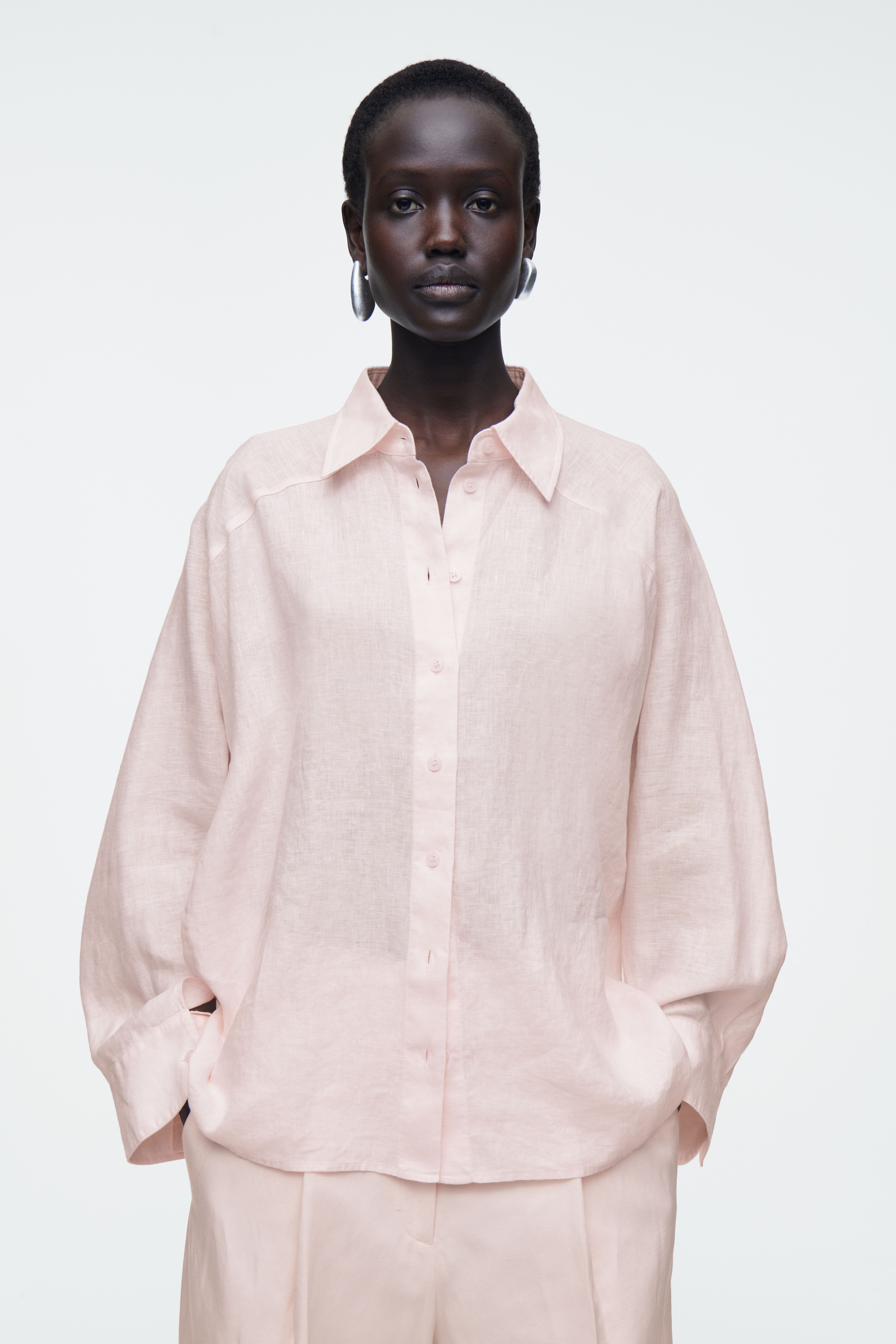 박시 린넨 셔츠 BOXY LINEN SHIRT 1266114004