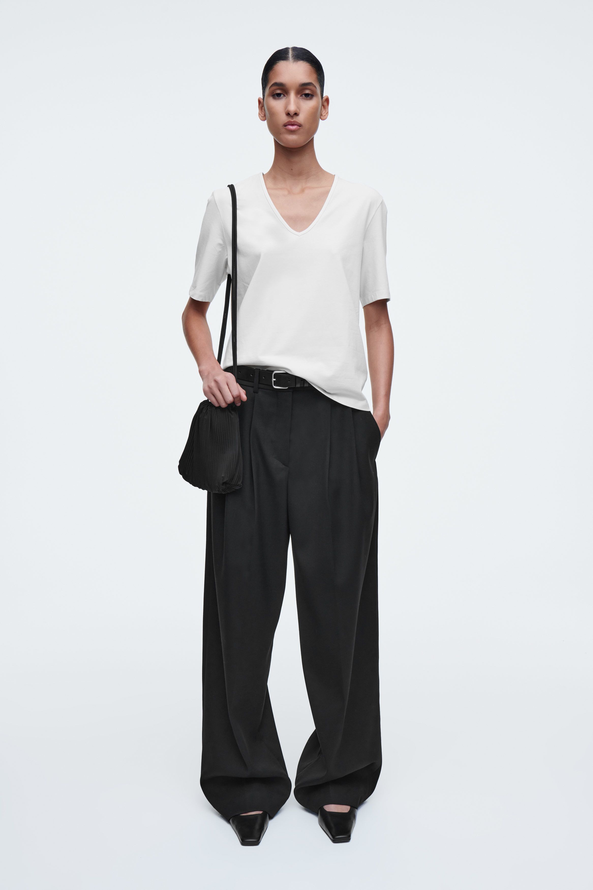 크로스백 SCALLOP CROSSBODY 1283865001