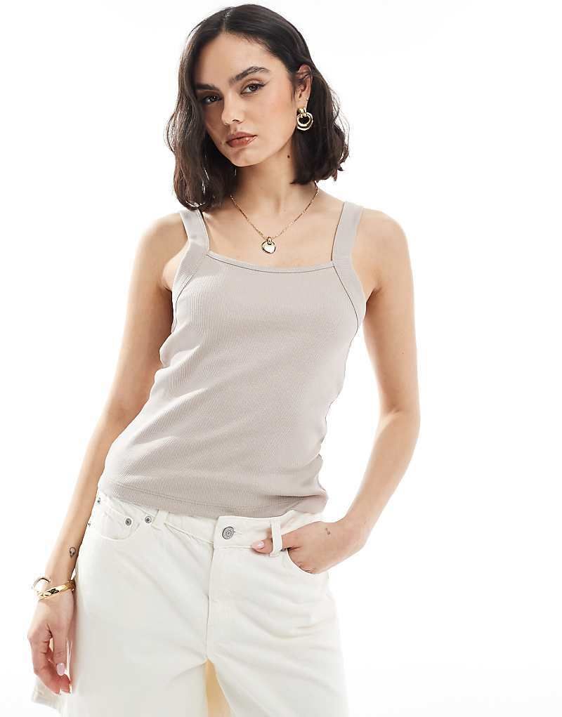 & Camisole-Oberteil in Taupe mit breiten Tragern und eckigem Ausschnitt 207852472Braungrau