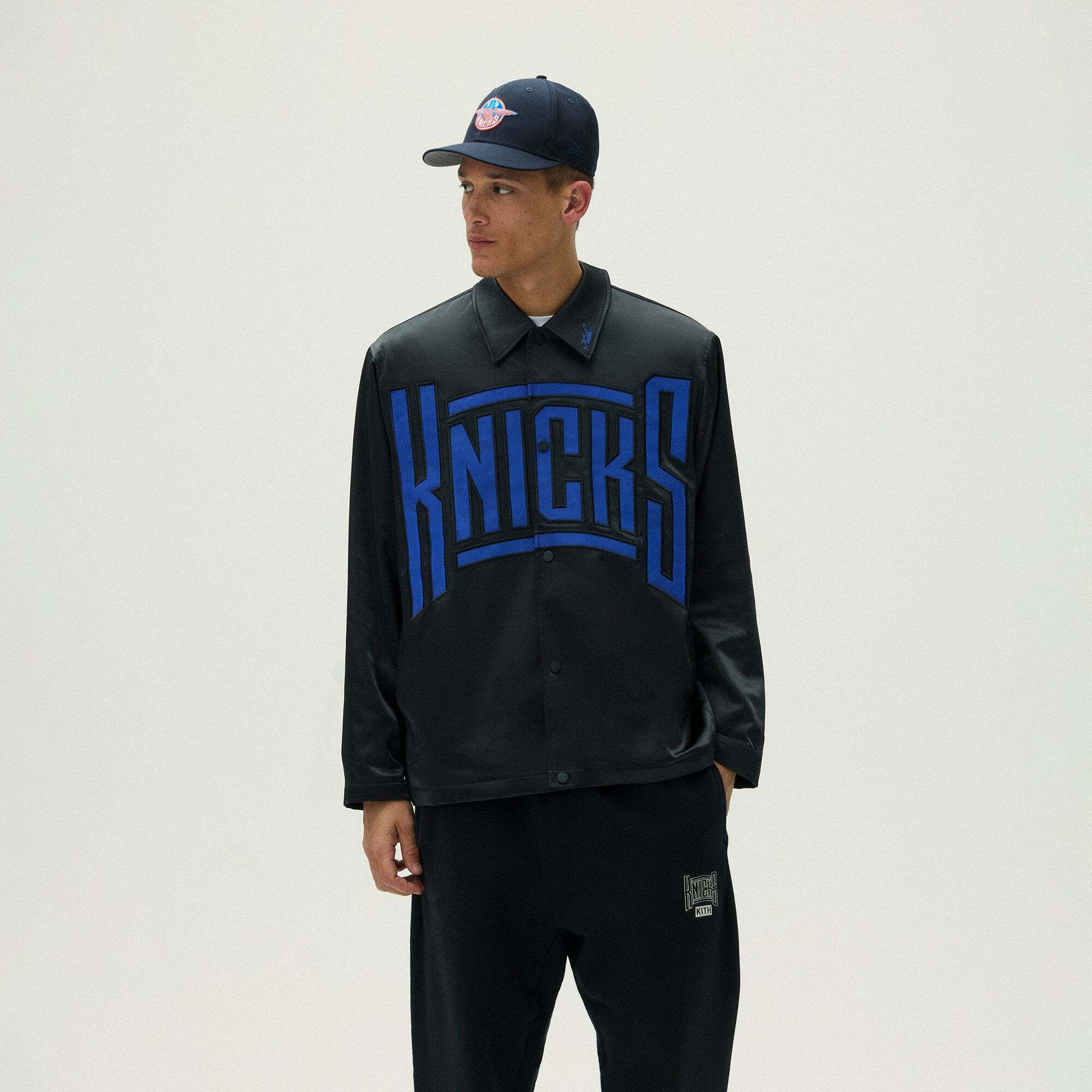 더 뉴 욕 자켓 블랙 Kith for the New York Knicks Snap Front Coaches Jacket - Black 8284660433024