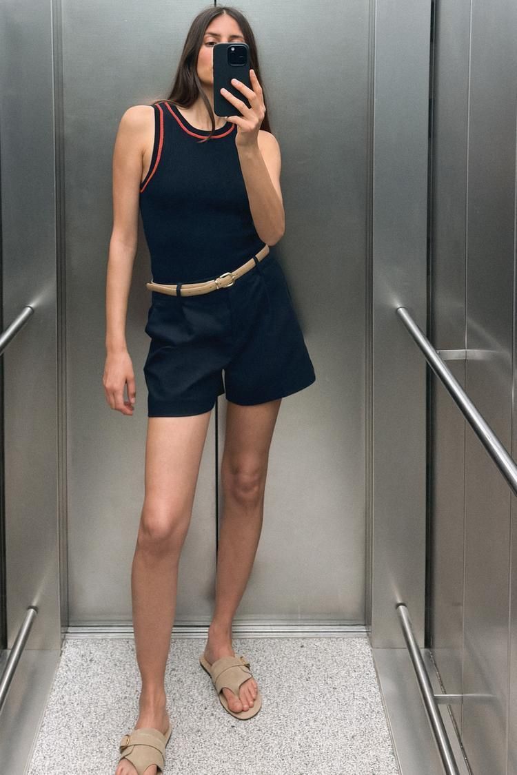 버뮤다 바지 벨트 DARTED BERMUDA SHORTS WITH BELT 452691896
