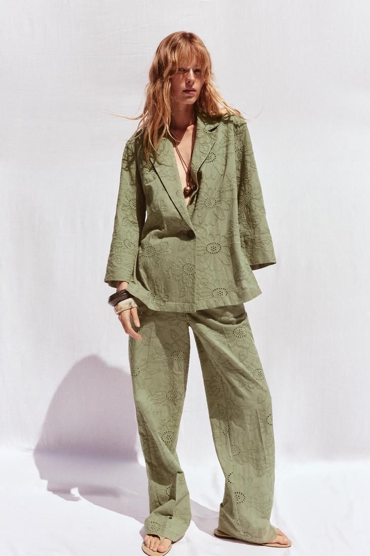 스트레이트 바지 자수 STRAIGHT-LEG TROUSERS WITH CUTWORK EMBROIDERY 444537907
