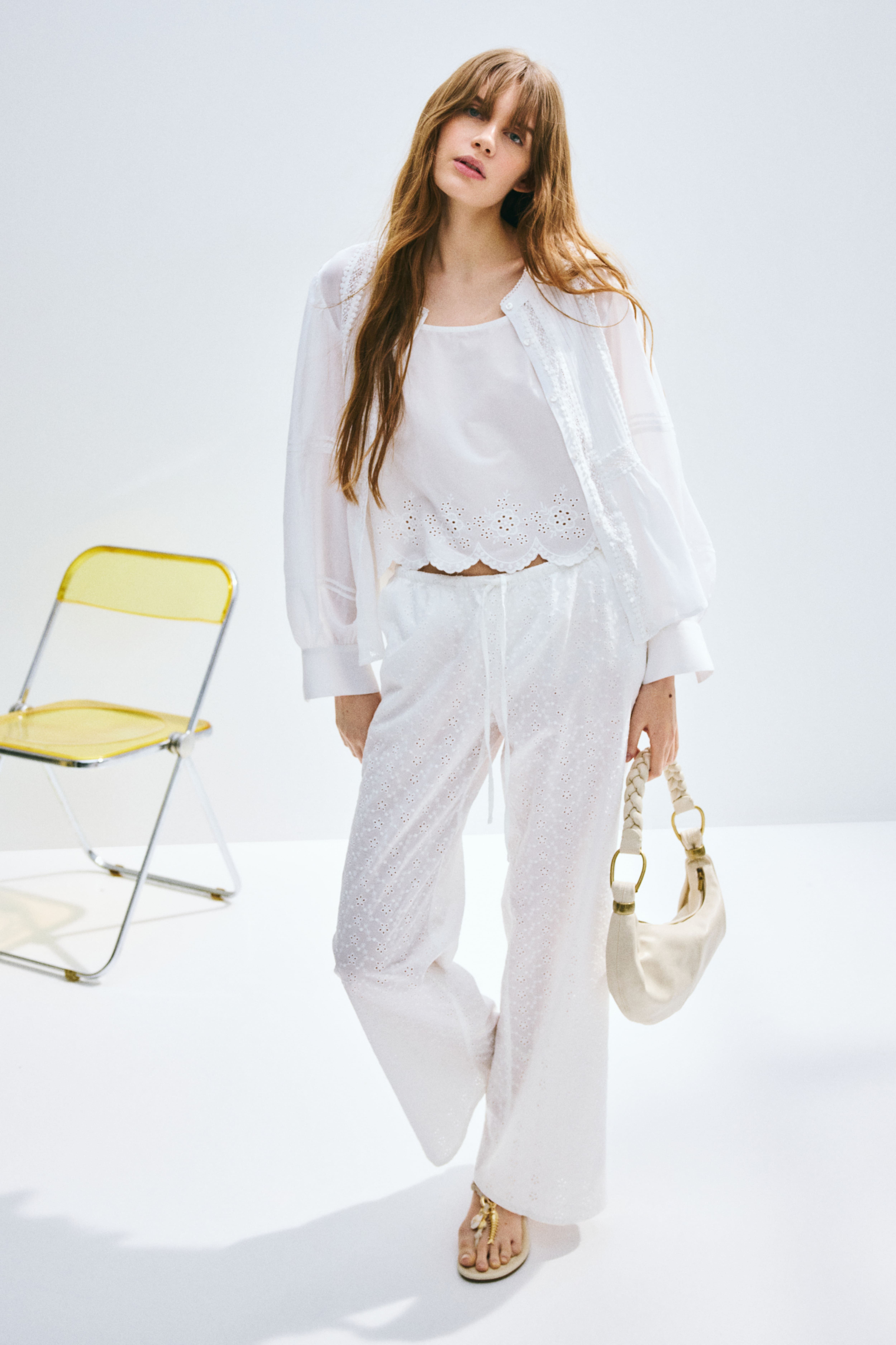 스트레이트 드로우스트링 바지 Straight drawstring trousers 1285440001