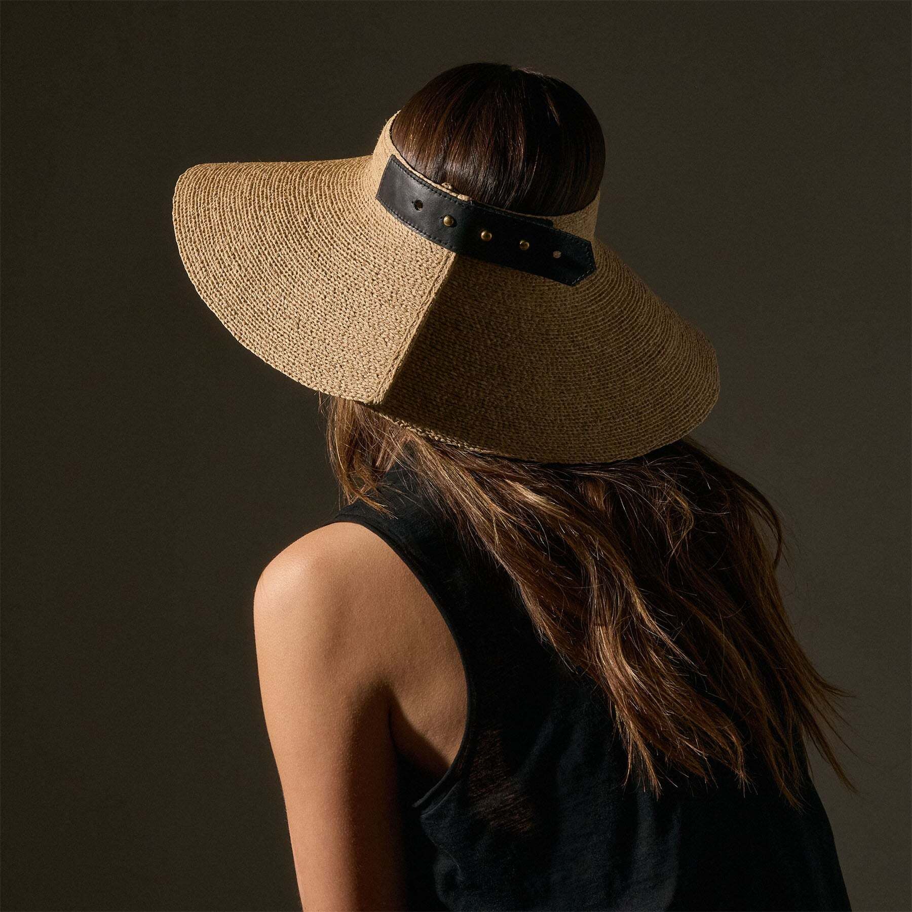 네츄럴 Janessa Leone Birdie Visor - Natural AHT0704 NATURAL