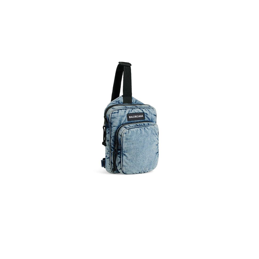 남성 익스플로러 크로스백 메신저 가방 블루 Men's Explorer Crossbody Messenger Bag in Faded Blue 6202602AAHB4652