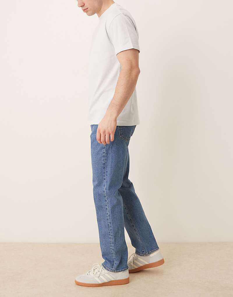 데님 Jeans mit geradem Schnitt im Vintage-Stil, in mittelblauer Waschung 207886428MEDIUM