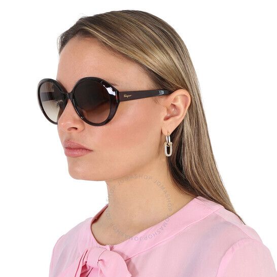 살바토레 페라가모 그레이 그라디언트 오발 여성 선글라스 Salvatore Ferragamo Grey gradient Oval Ladies Sunglasses SF1067S 210 57 SF1067S 210 57