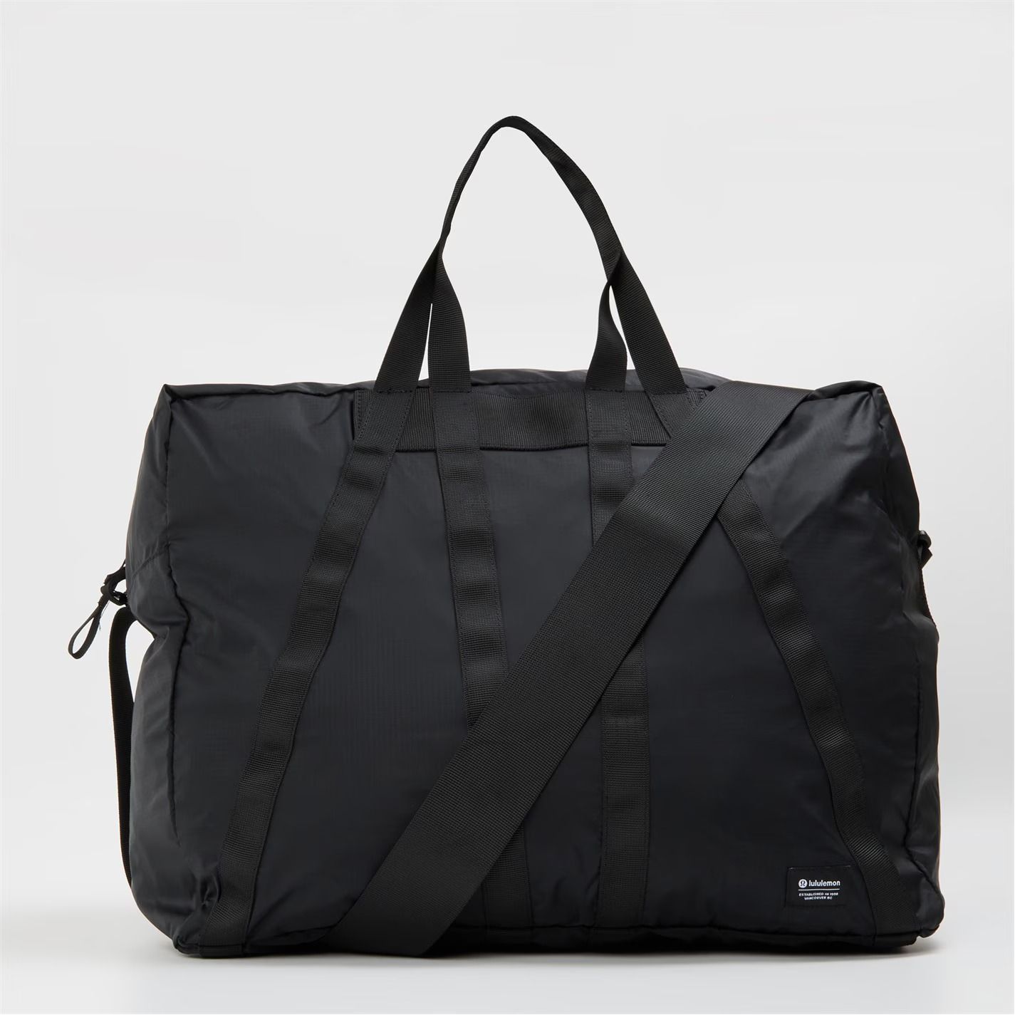 패커블 바람막이 토트 LLM Packable Tote Sn53 878580 Black