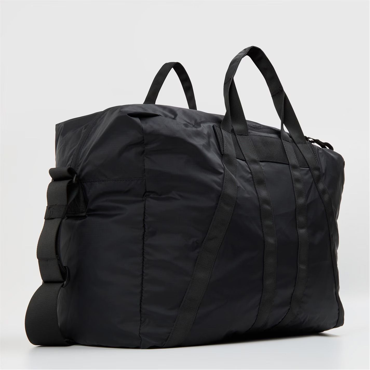 패커블 바람막이 토트 LLM Packable Tote Sn53 878580 Black