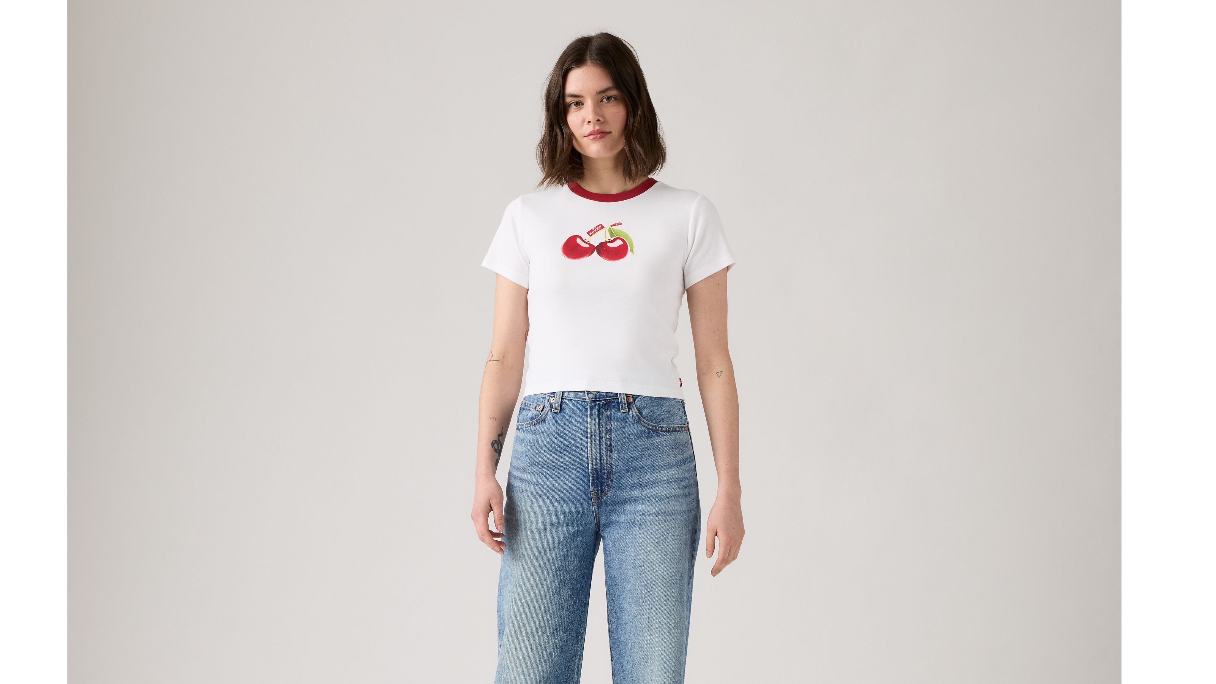 그래픽 에센셜 스포티 티셔츠 Graphic Essential Sporty T-shirt A87980073
