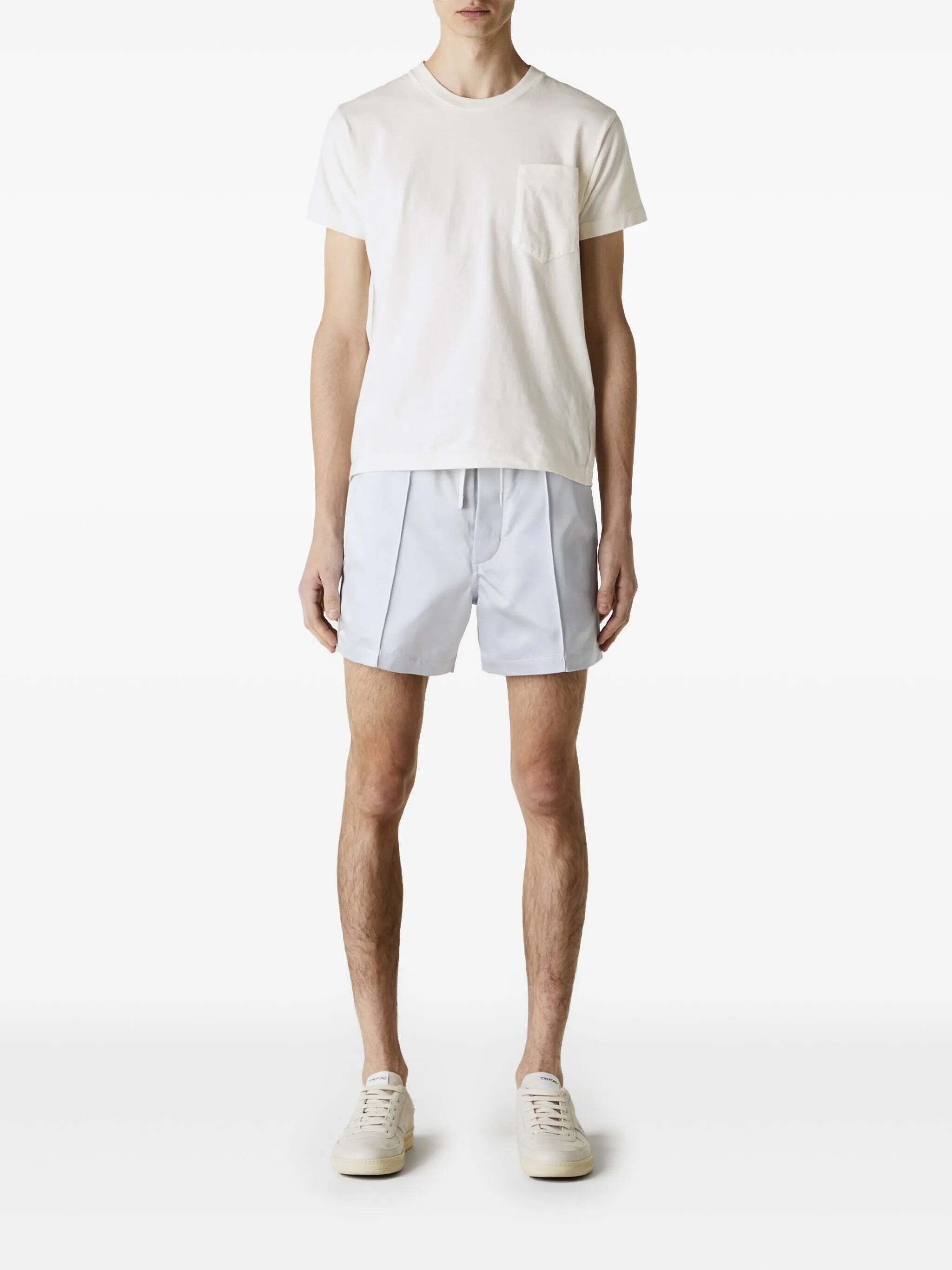 플리츠 디테일 드로우스트링 새틴 바지 아이스 블루 TOM FORD Pleat Detail Drawstring  Satin Shorts Ice Blue SSC002FMV031S25XIBWH