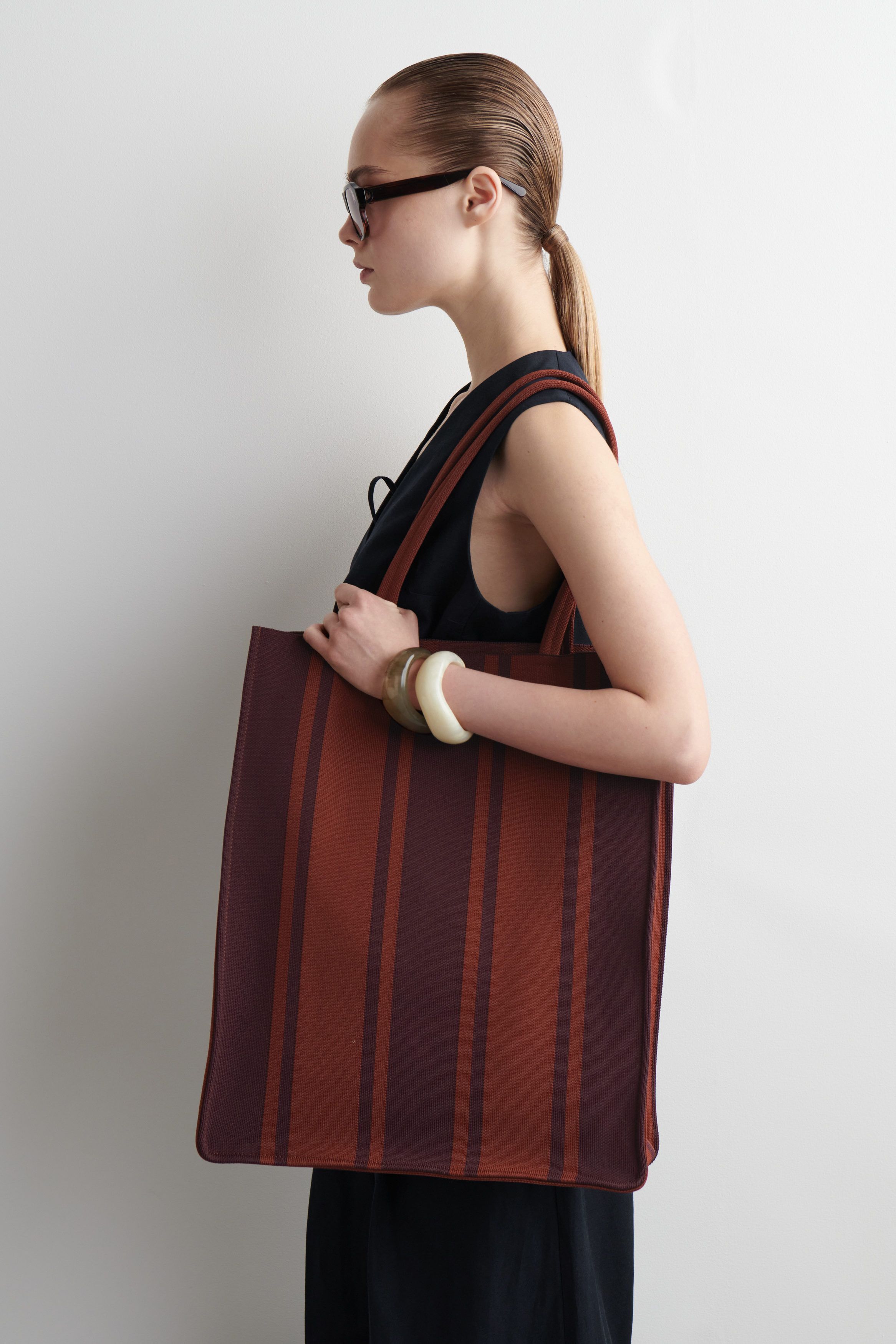 스트라이프 토트 가방 STRIPED TOTE BAG 1282418001
