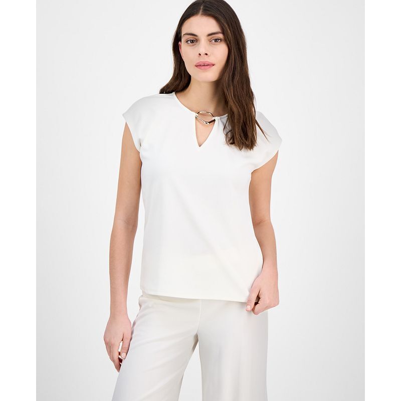 여성 엠보 탑 Women's Embellished Keyhole Top 22857498 White Dove