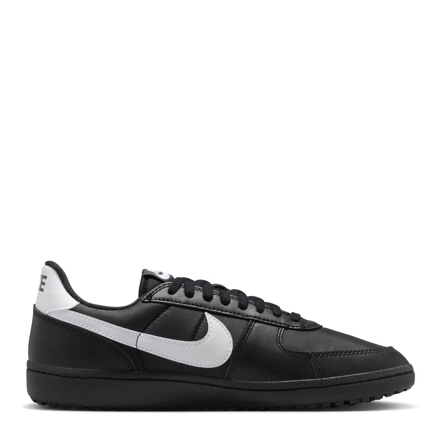 스니커즈 Field General 82 Trainers 105279 Black Whit e