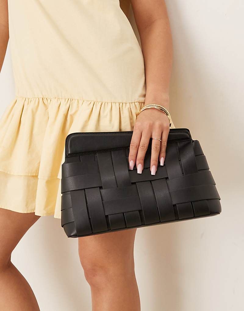 클러치 블랙 & Asymmetrische Clutch in Schwarz mit Schlaufenhenkel und Flechtdesign 208111140Schwarz