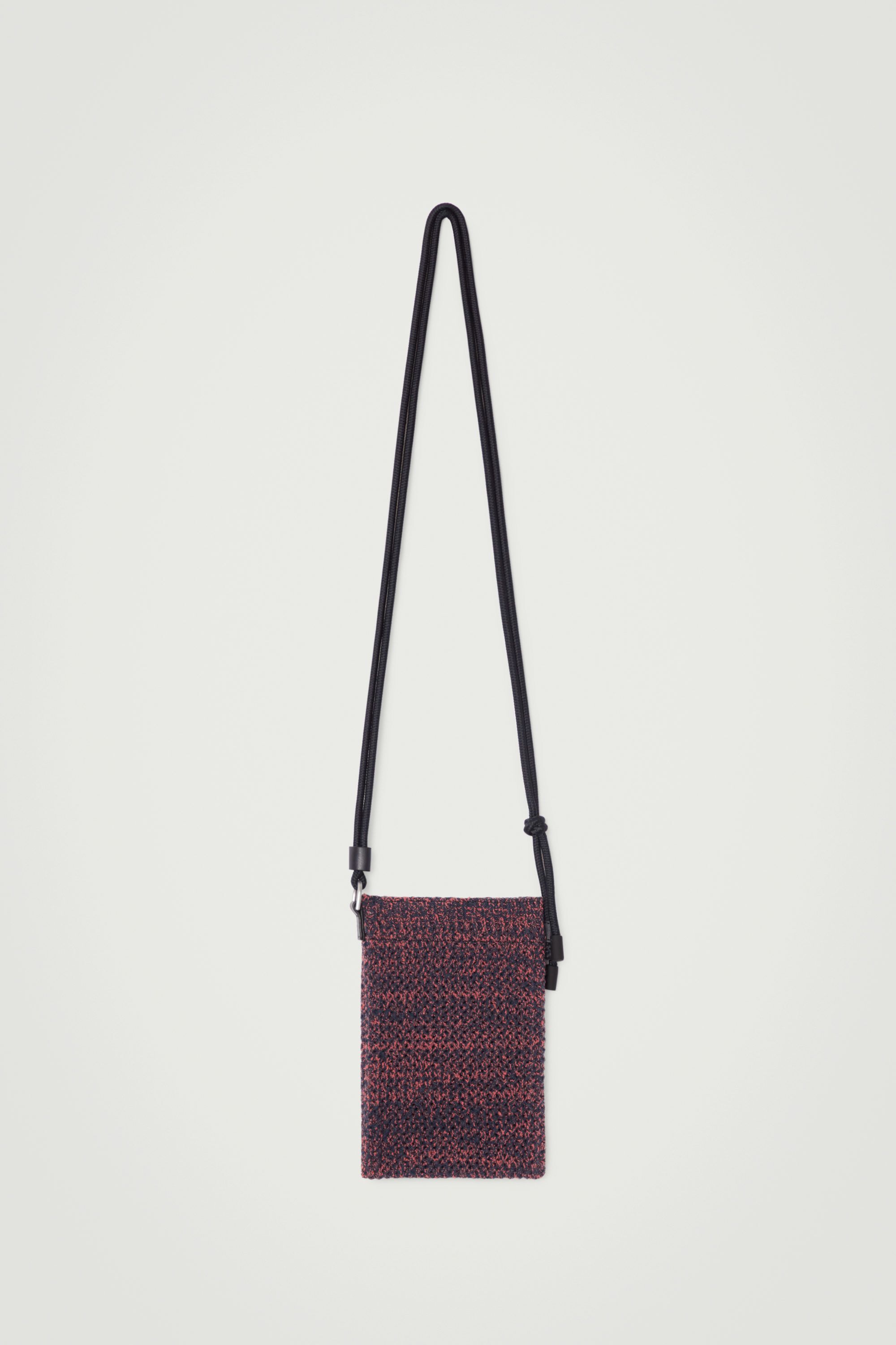 니트 폰 파우치 KNITTED PHONE POUCH 1227459002