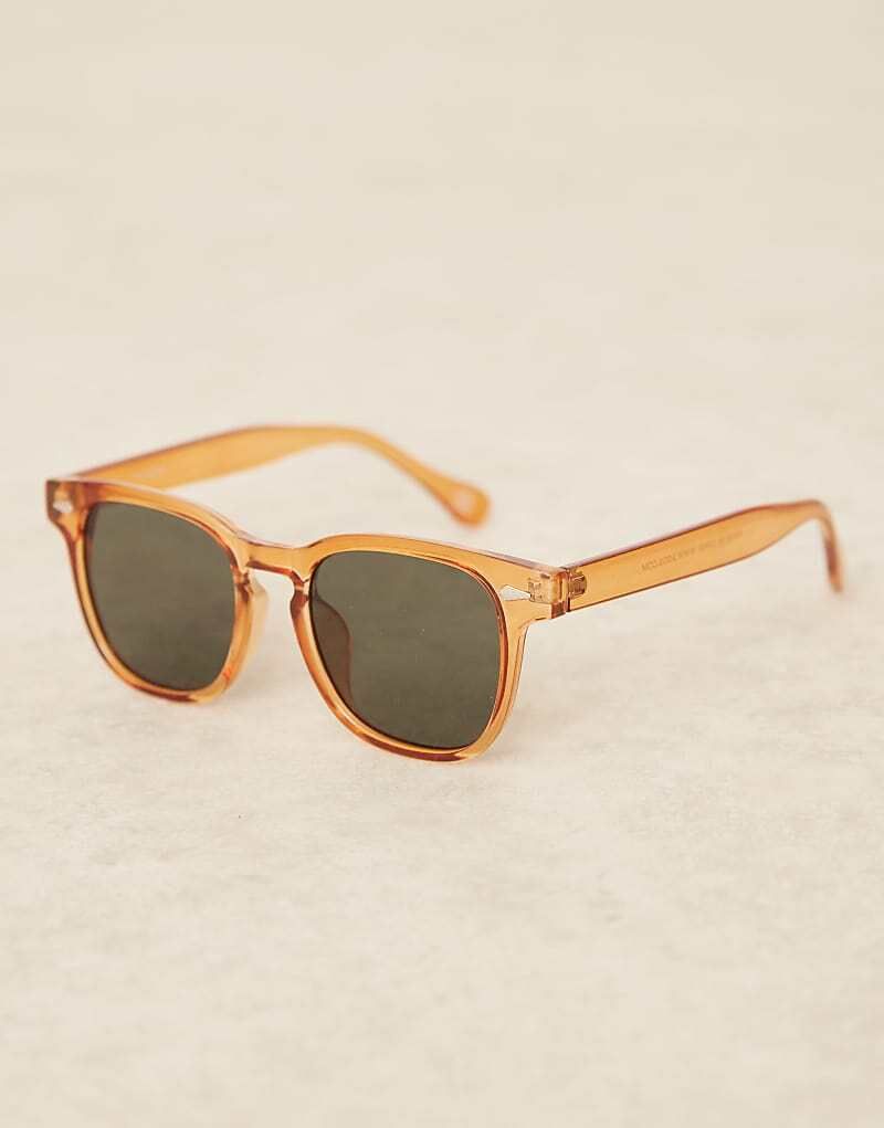 & Eckige Sonnenbrille mit Gestell in Bernsteinbraun und getonten Glasern in Grun 207790400BRAUN