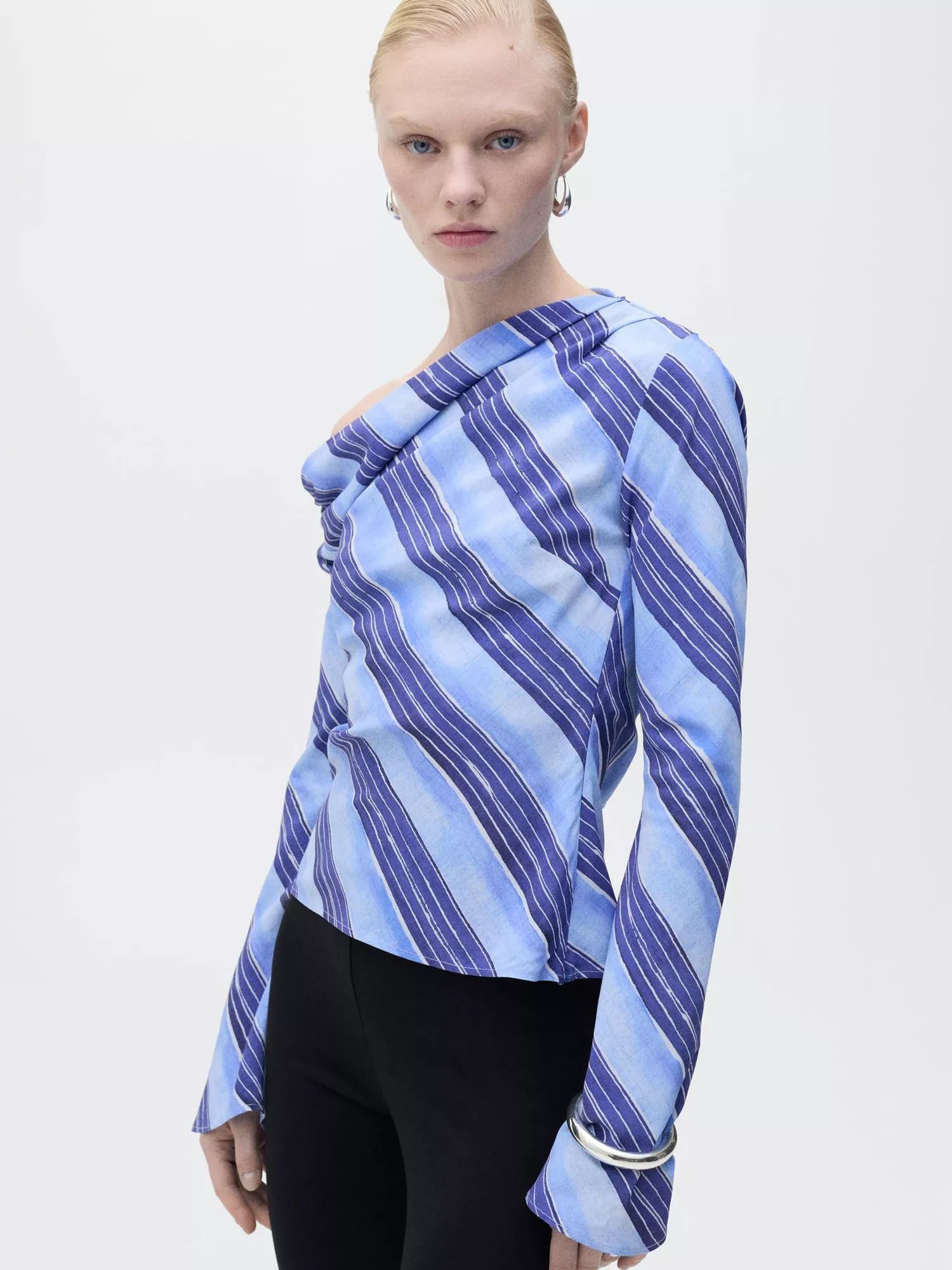 블라우스 파스텔 블루 Celeste Blouse, Pastel Blue 113517344