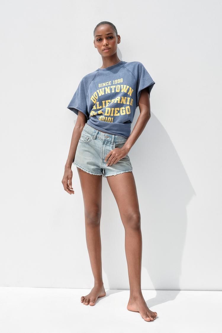 스웻셔츠 WASHED-EFFECT TEXT PLUSH SWEATSHIRT 452087700