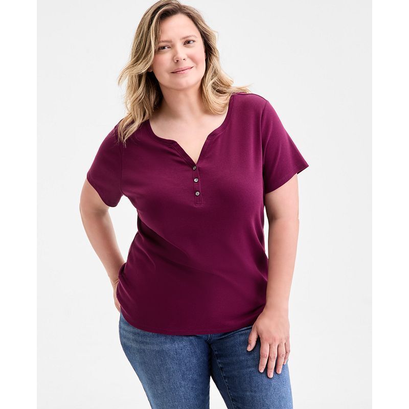 반팔 헨리 탑 Plus Size Short-Sleeve Henley Top, Exclusively at Macy's 17110768 Berred Treasure