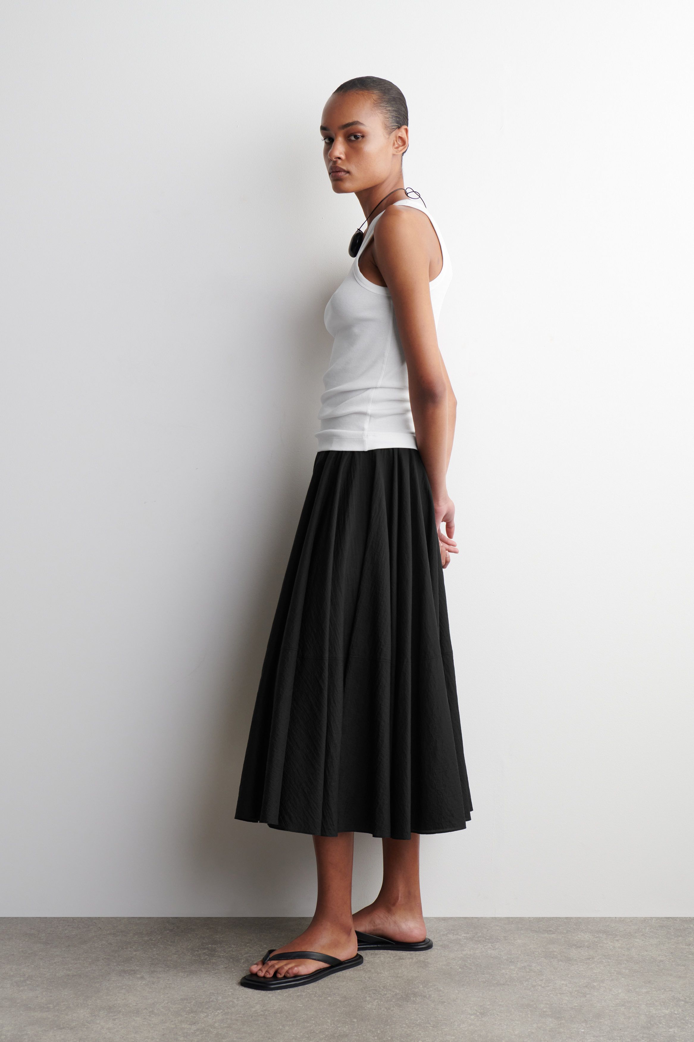 미디 스커트 CIRCLE-CUT MIDI SKIRT 1277475002