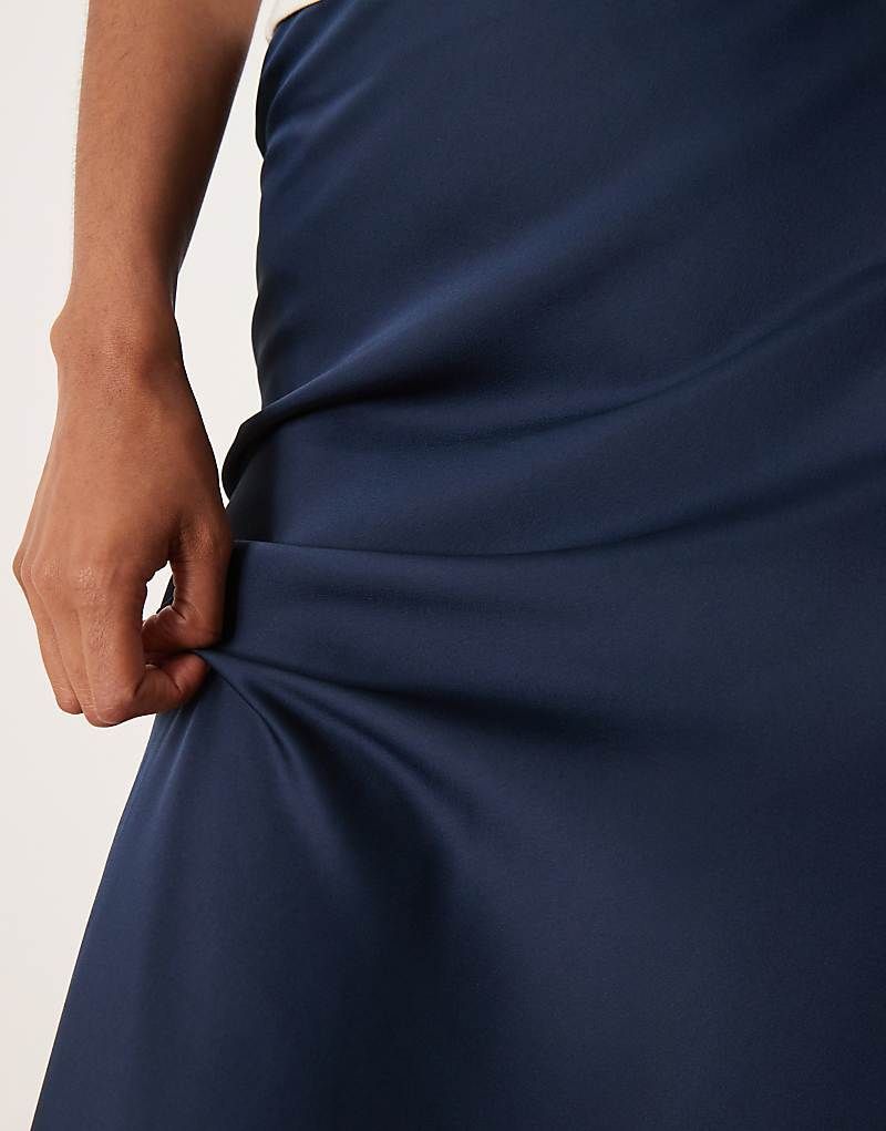 새틴 VILA   Maxirock aus Satin in Marineblau 208572450Marineblau