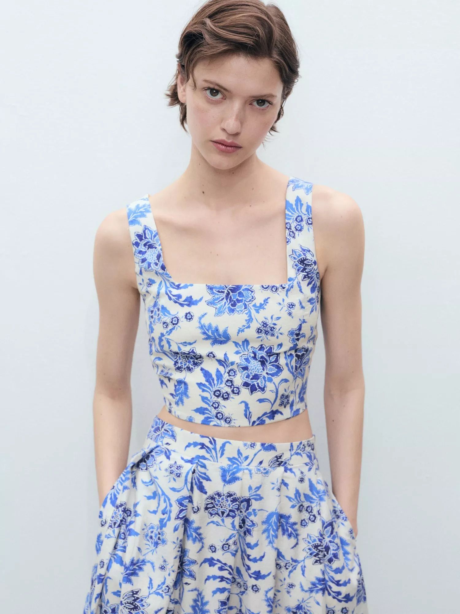 플로랄 크롭 탑 Indigo Floral Crop Top, White/Multi 113645830