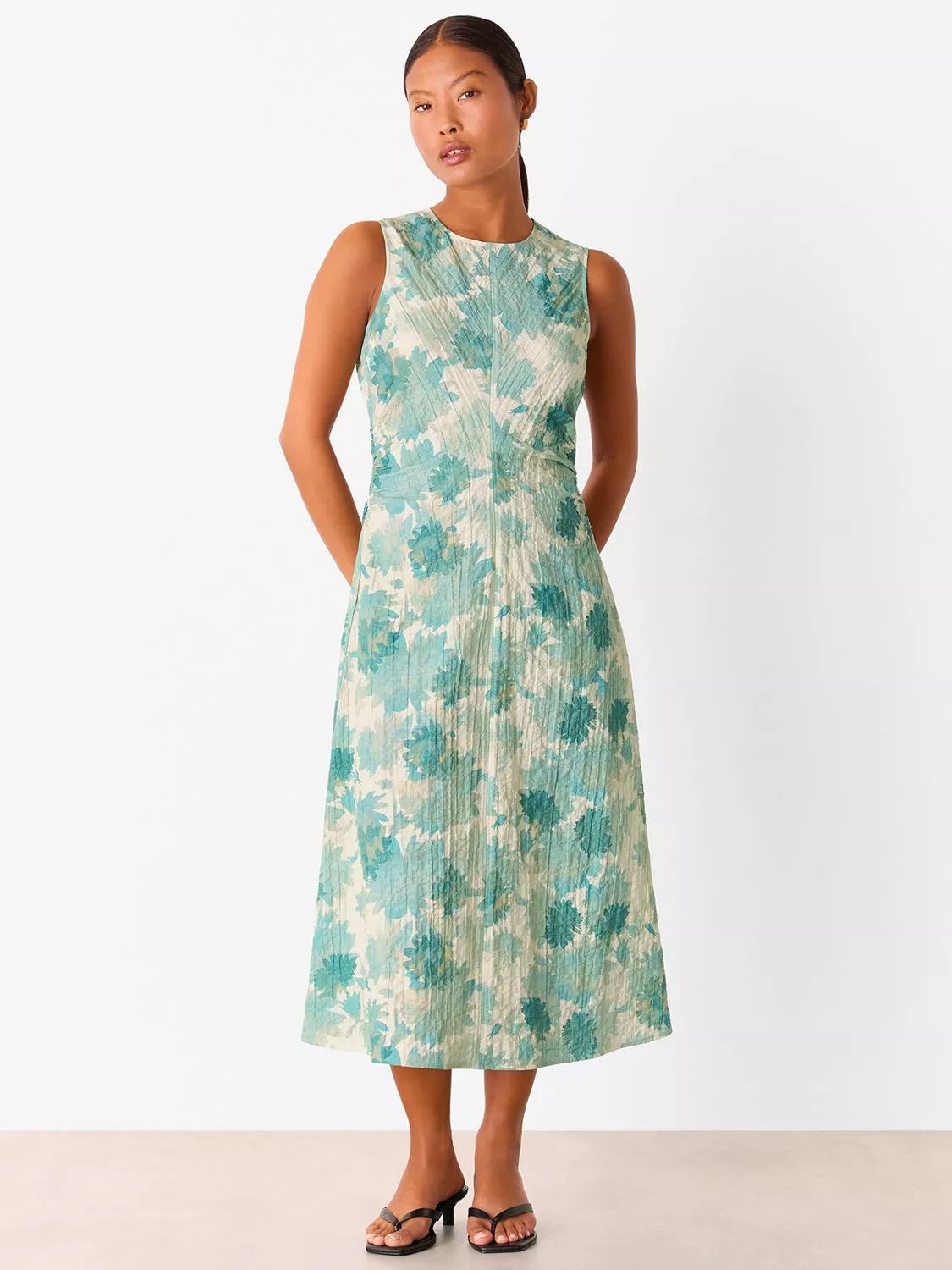 쁘띠 텍스쳐드 플로랄 미디 드레스 Petite Textured Floral Midi Dress, Blue/Multi 113669863