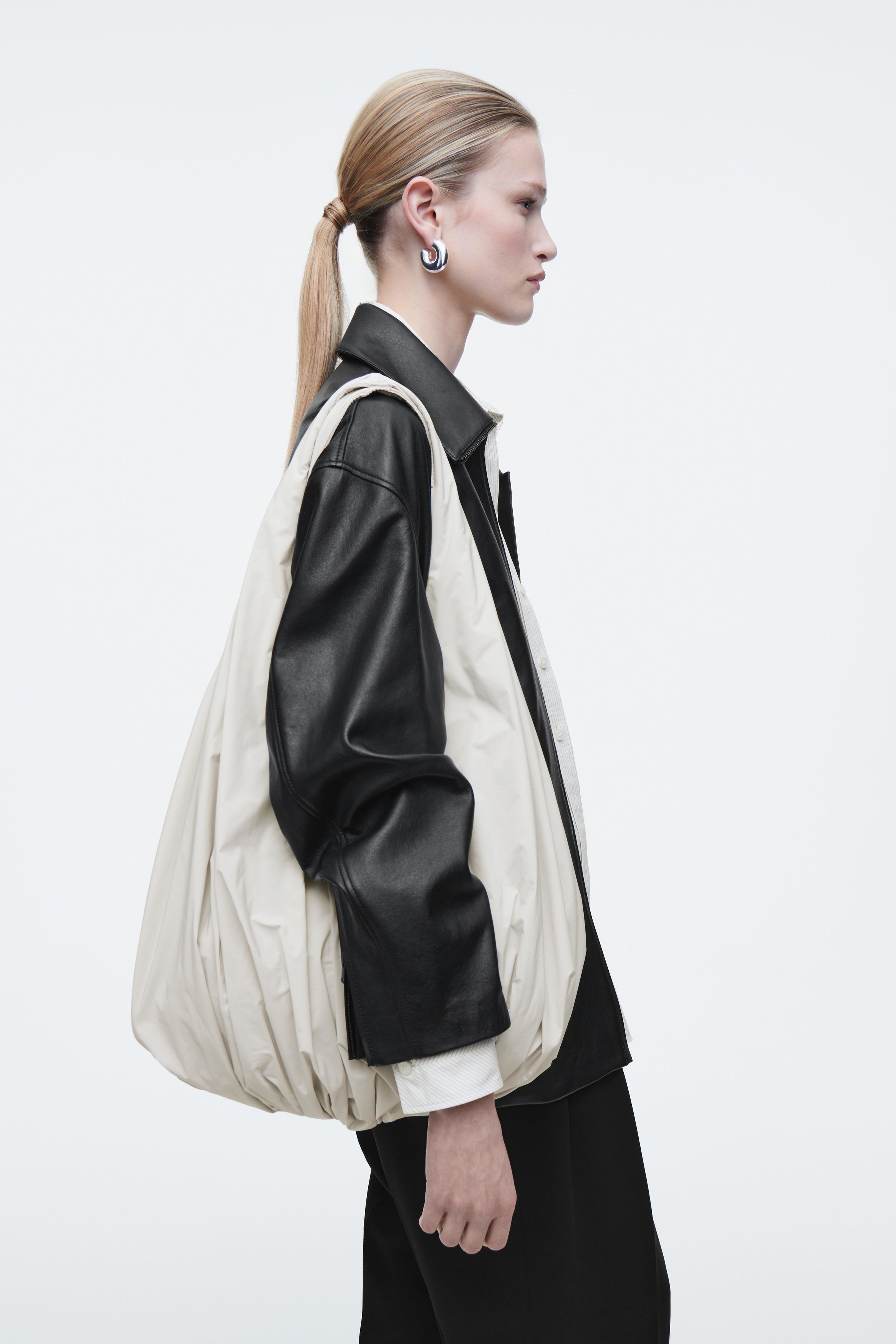 클라우드 토트 가방 CLOUD TOTE BAG 1267948002