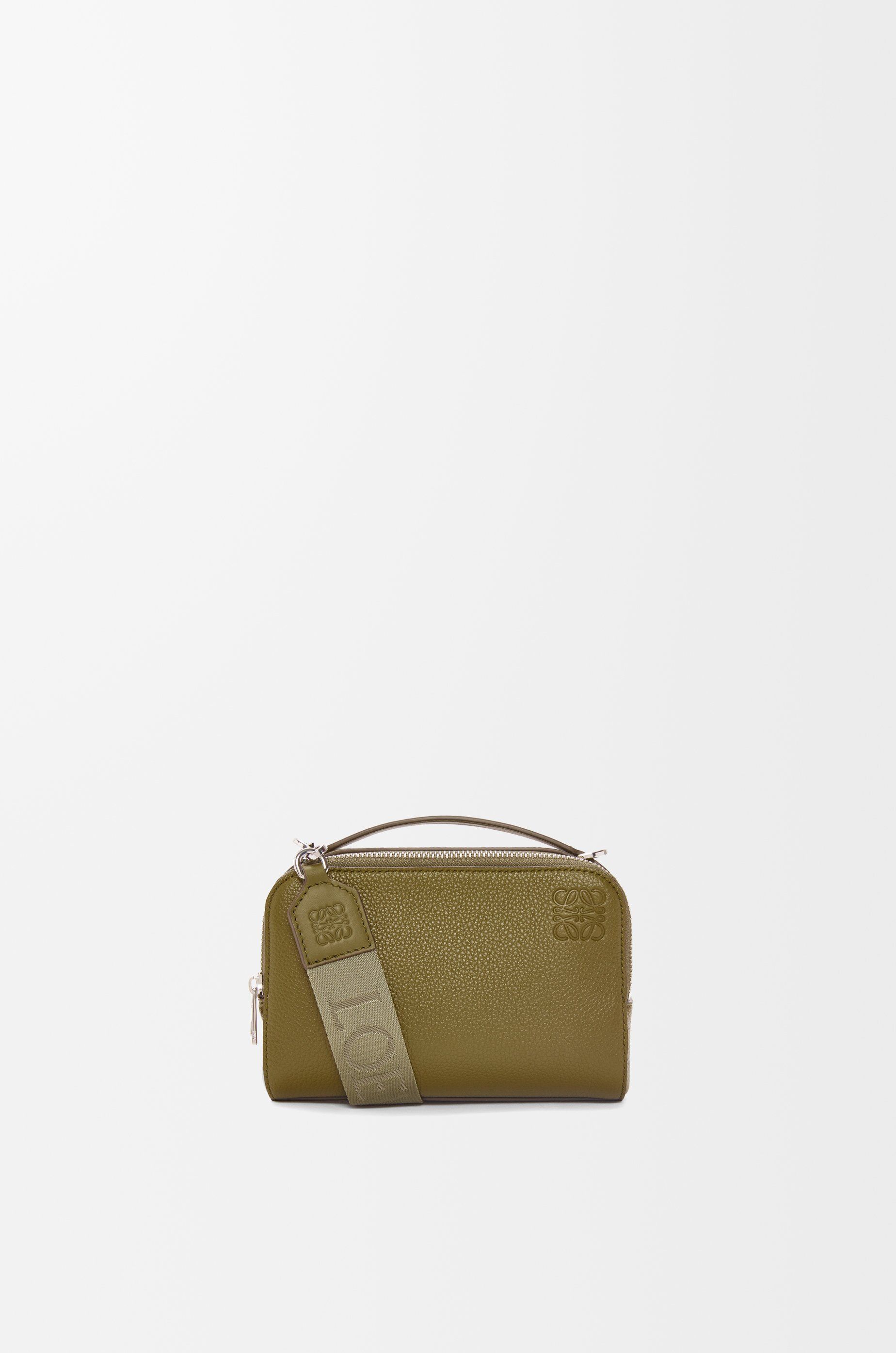 미니 크로스백 카메라 가방 소프트 카프스킨 Mini crossbody camera bag in soft grained calfskin C660R41X01 Olive
