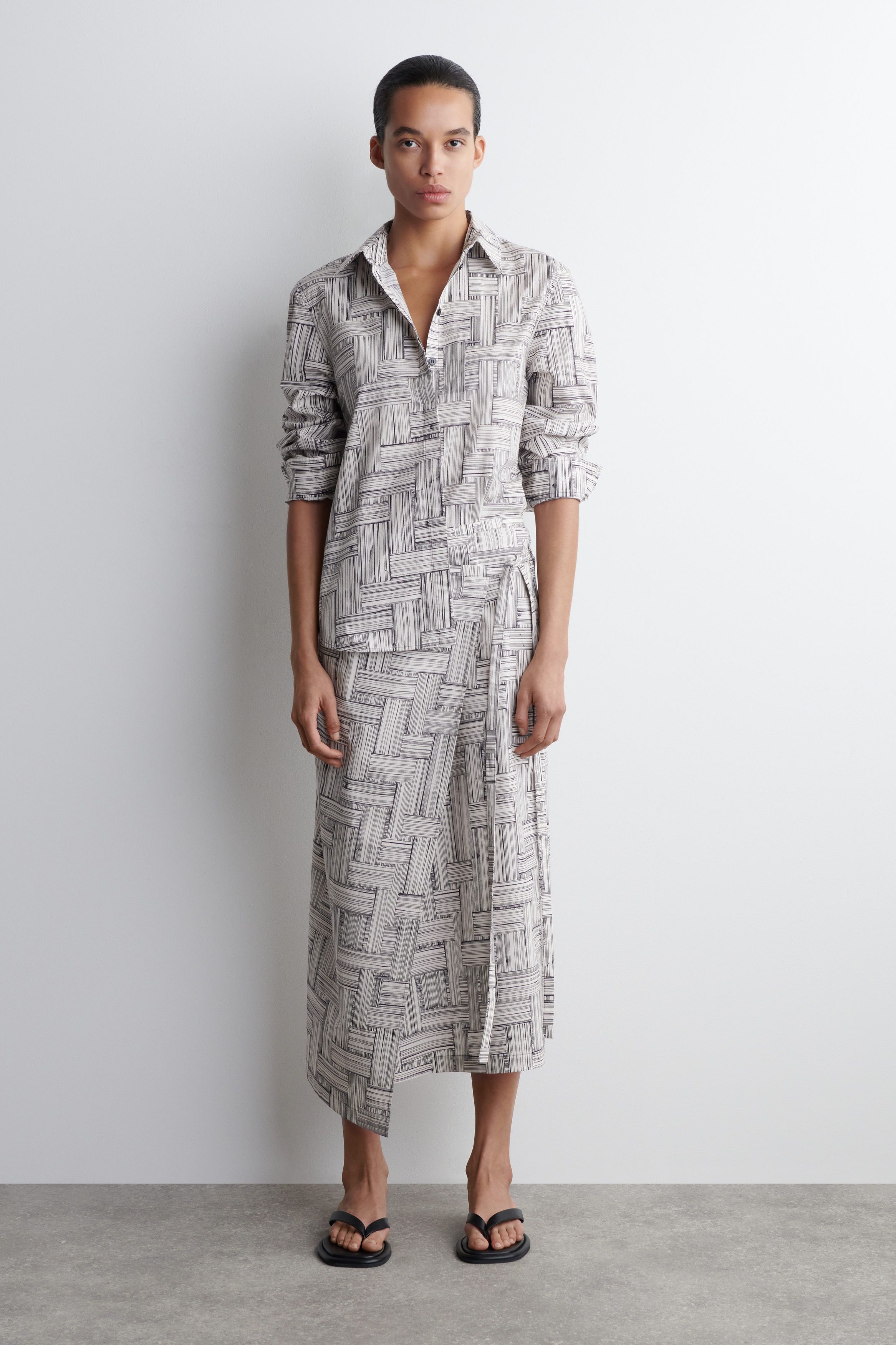 프린팅 코튼 랩 스커트 PRINTED COTTON WRAP SKIRT 1303444001