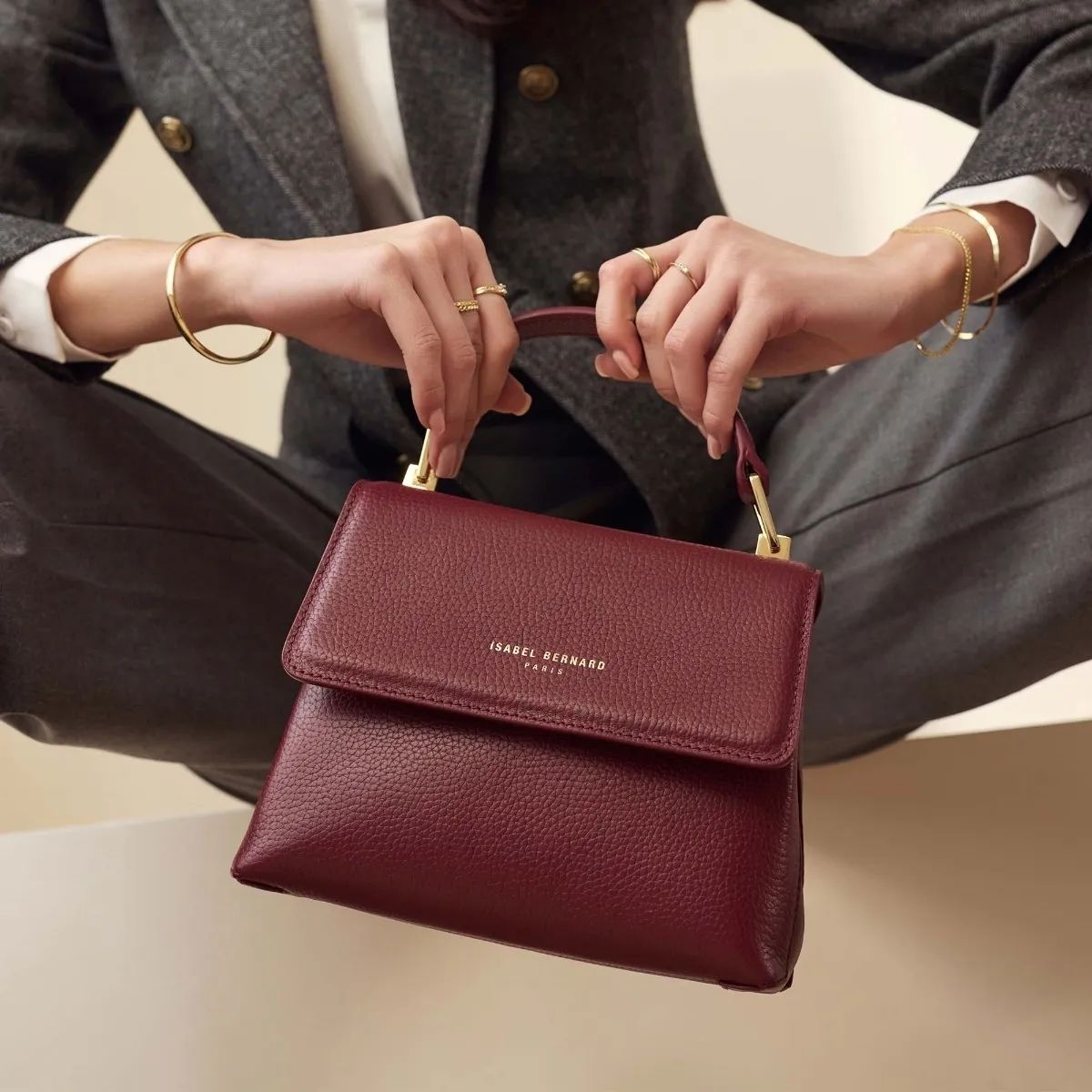 이자벨 토트백 크로스백 가방 Isabel Bernard Femme Forte Heline Handtasche Bordeaux                        Crossbody Bag A0436615