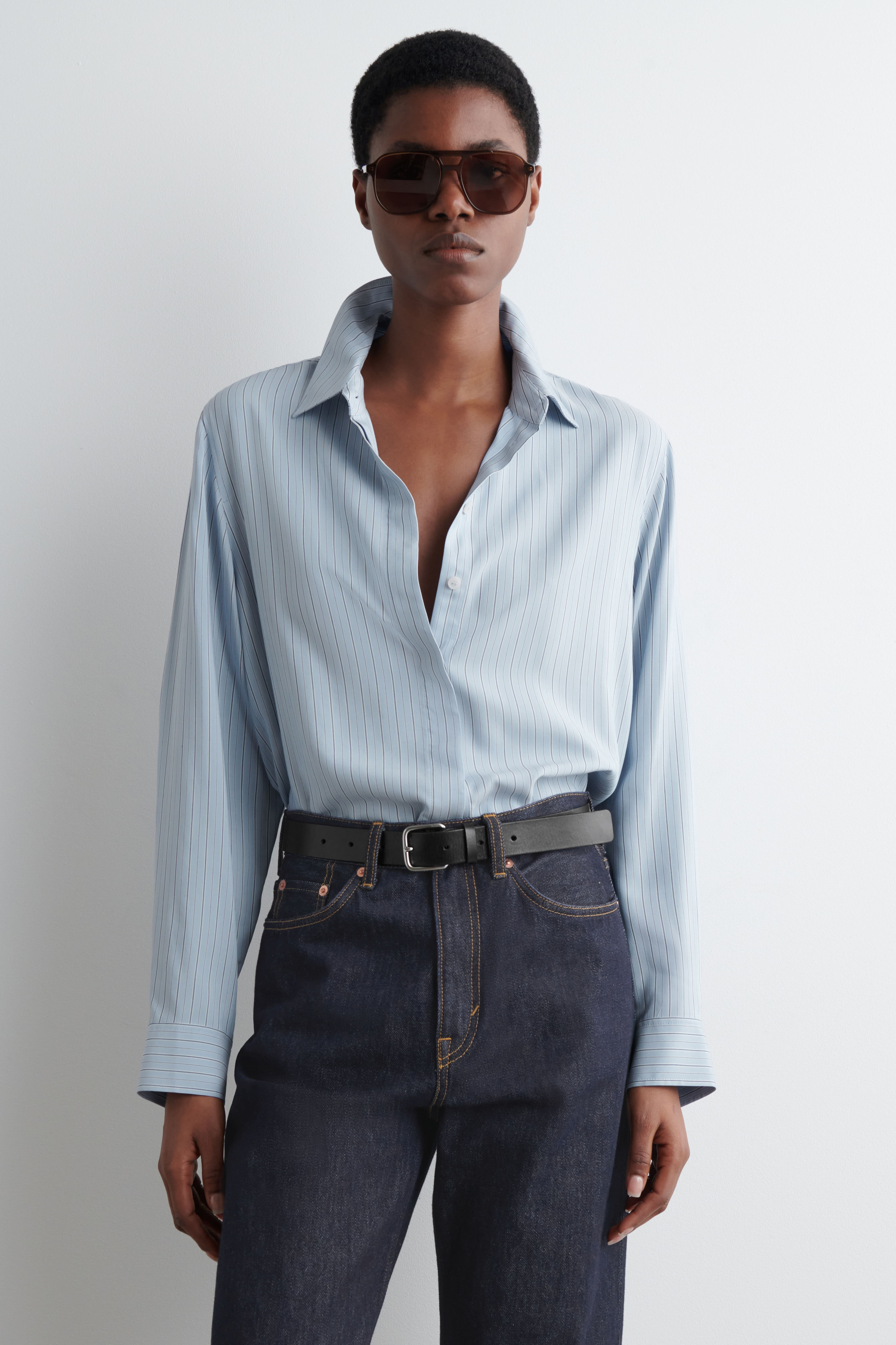릴렉스 스트라이프 셔츠 RELAXED STRIPED SHIRT 1269599001