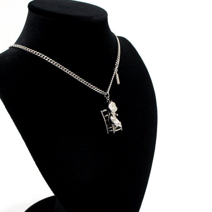Pre-Owned OTANI シルバーフィニッシュ ブラス ワークショップ 男女共用 ペンダント ネックレス aa59977 152317059 [U]