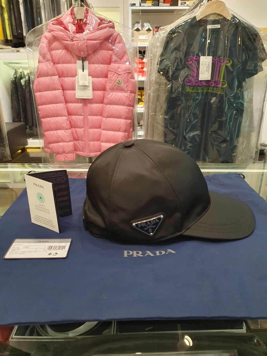 프라다 리나일론 베이스볼 캡