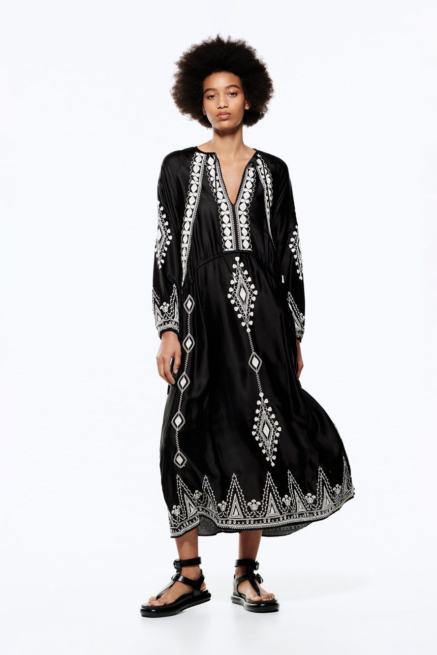 미디 자수 드레스 MIDI EMBROIDERED DRESS 144423899