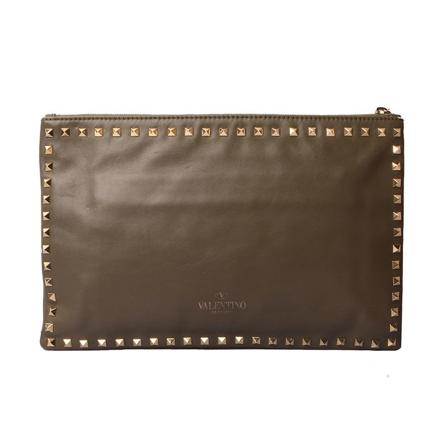 Rockstud Laminated Grainy Calfskin Clutch Bag for Woman in