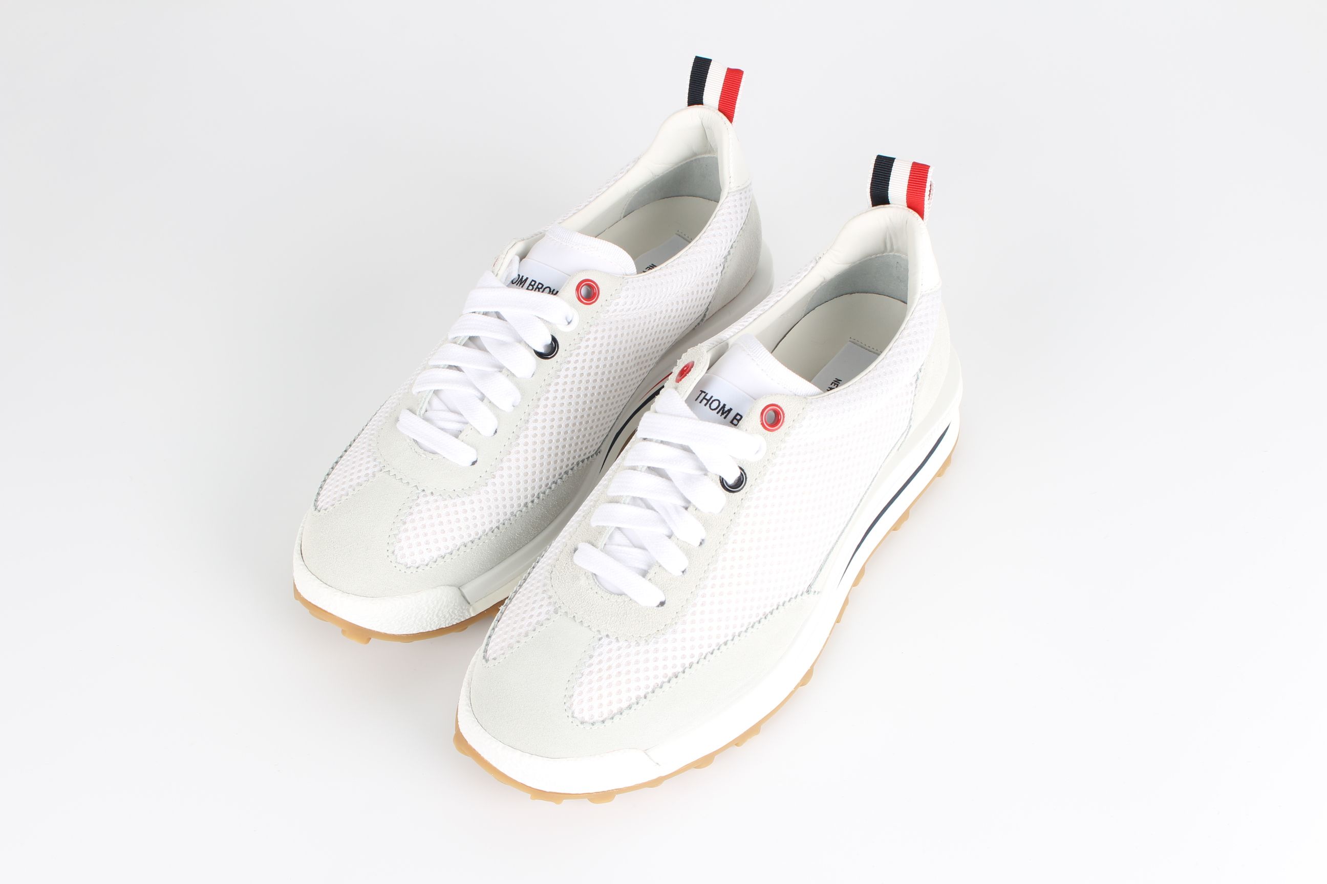THOM BROWNE メッシュ スニーカー スエードトリム THOM BROWNE Suede-trimmed mesh sneakers | THE OUTNET