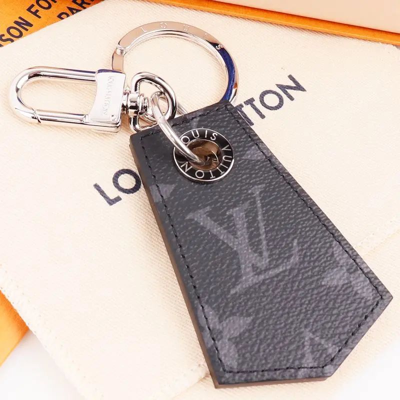 Louis Vuitton MONOGRAM Enchappe key holder (MP1795)