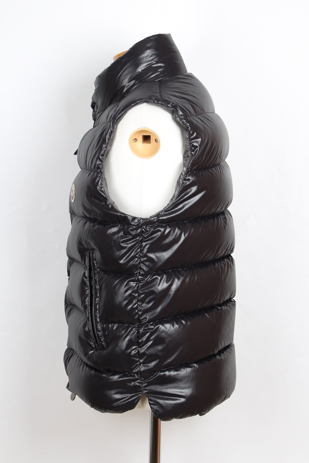 Moncler Tive Vest Black 2 63710518 | eBay