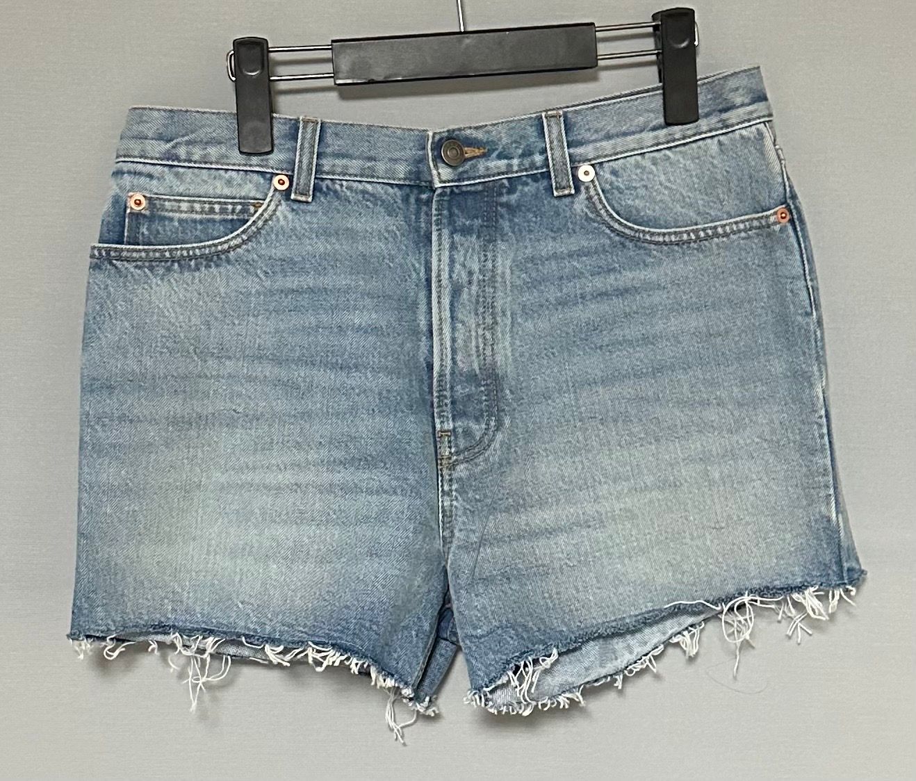 Gucci Disney Collaboration Donald Duck Denim Shorts 32