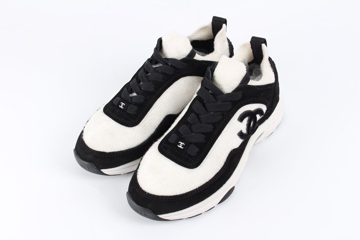 CHANEL CC Logo Fabric Suede Sneakers 36.5 64295836 | eBay