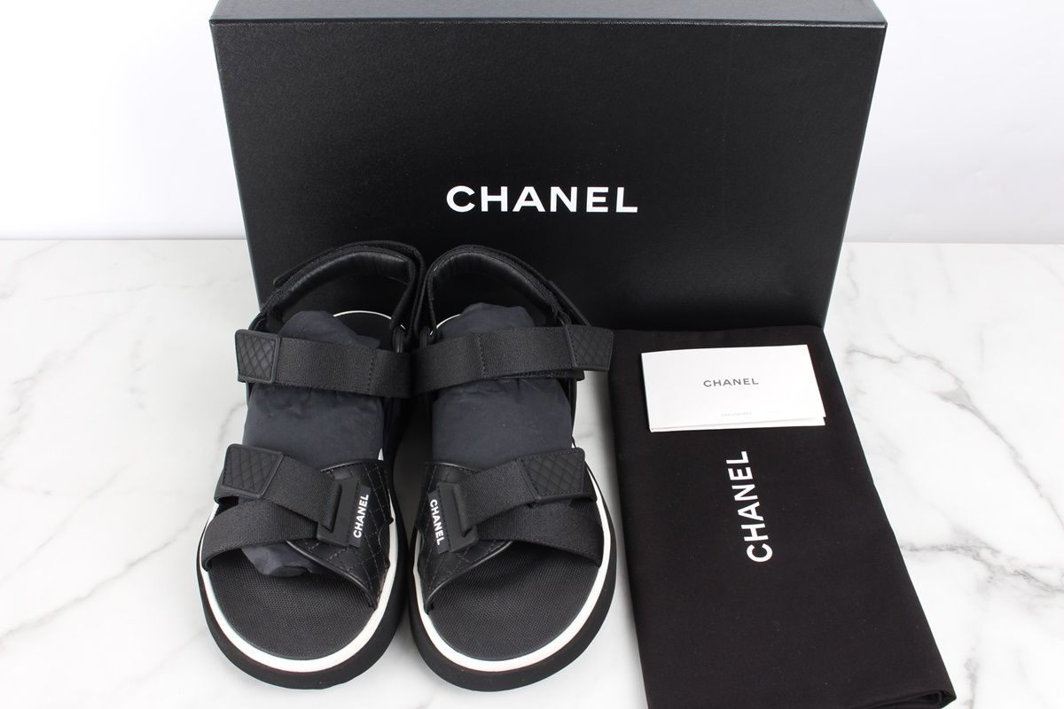 CHANEL CC Logo Sandals 41 64727607 | eBay
