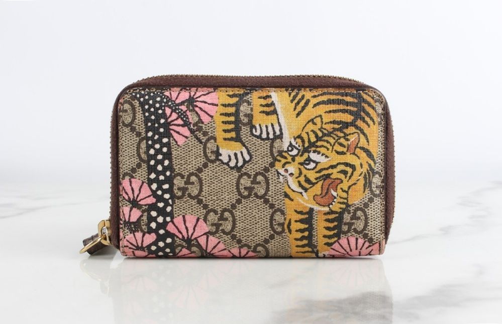 Gucci Zippered Tiger Card Wallet | eBay