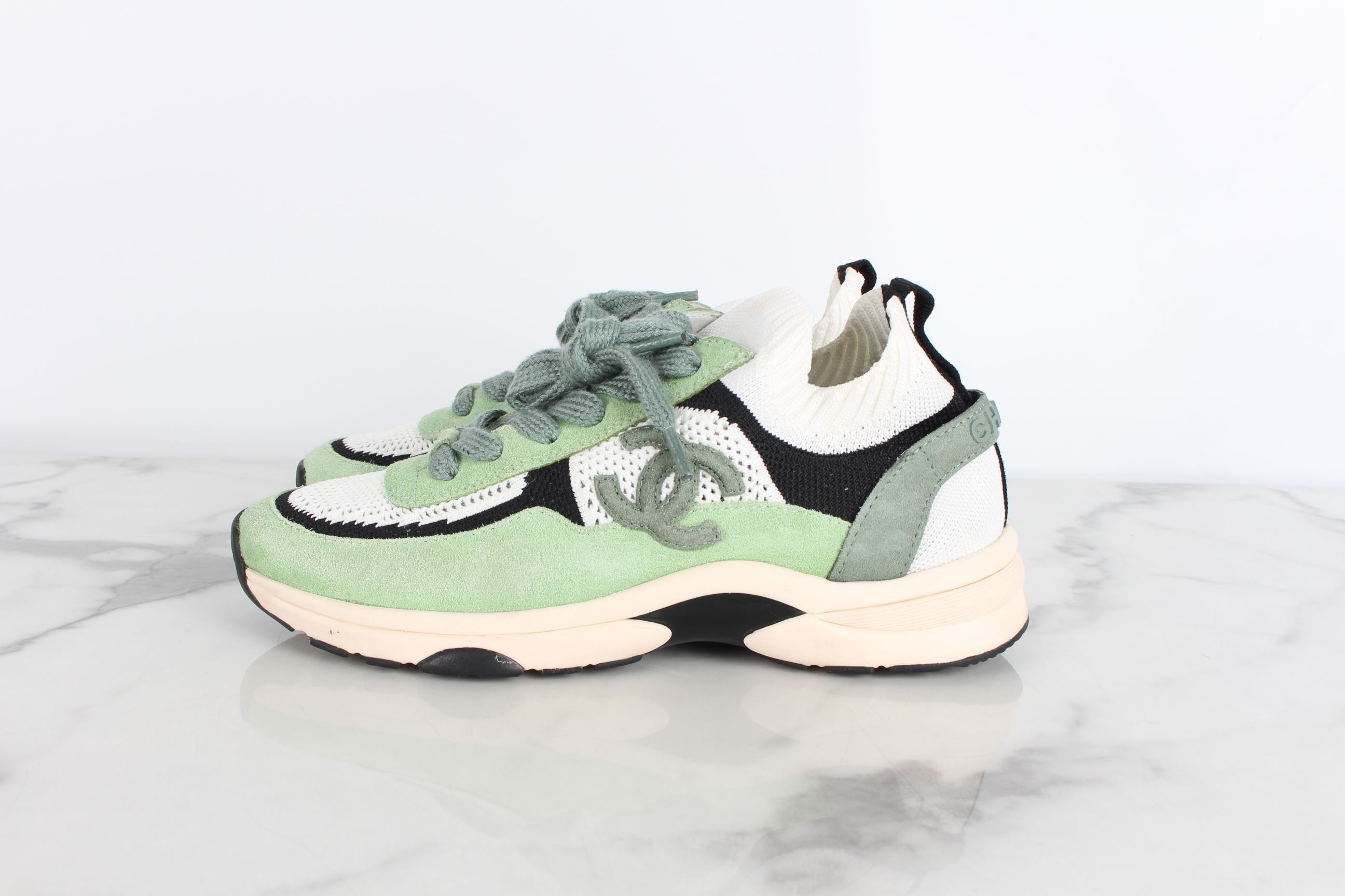 柔らかい CHANEL CC Logo Knit Sneakers 37 73536723 | eBay シャツ/ブラウス(長袖/七分)