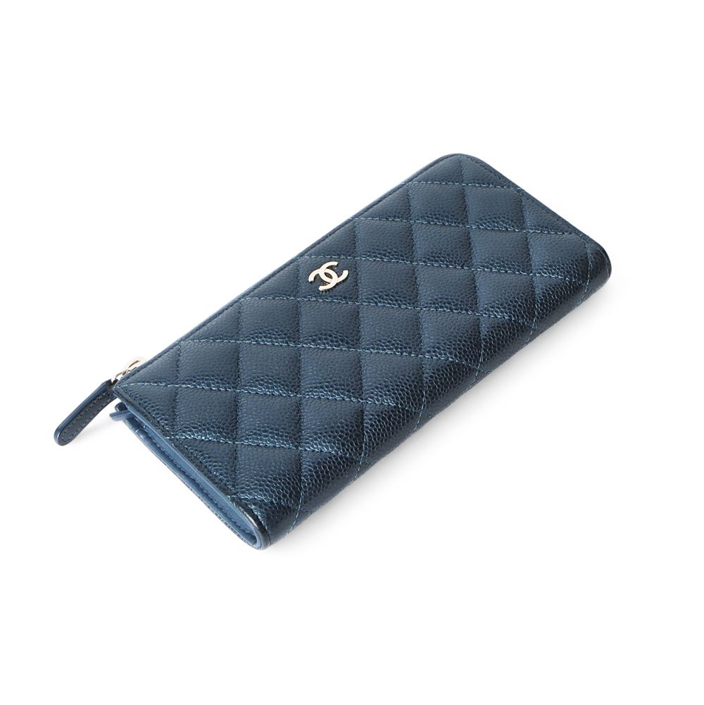 NWT 23P Chanel Classic Long Zipped Wallet Black Caviar with
