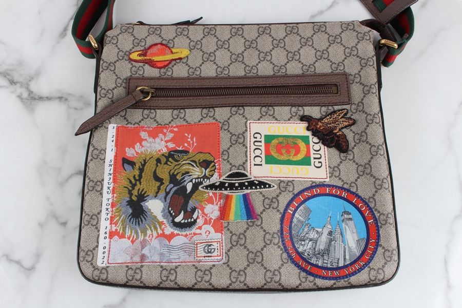 Gucci GG Supreme Messenger Bag 12345 87207859 | eBay