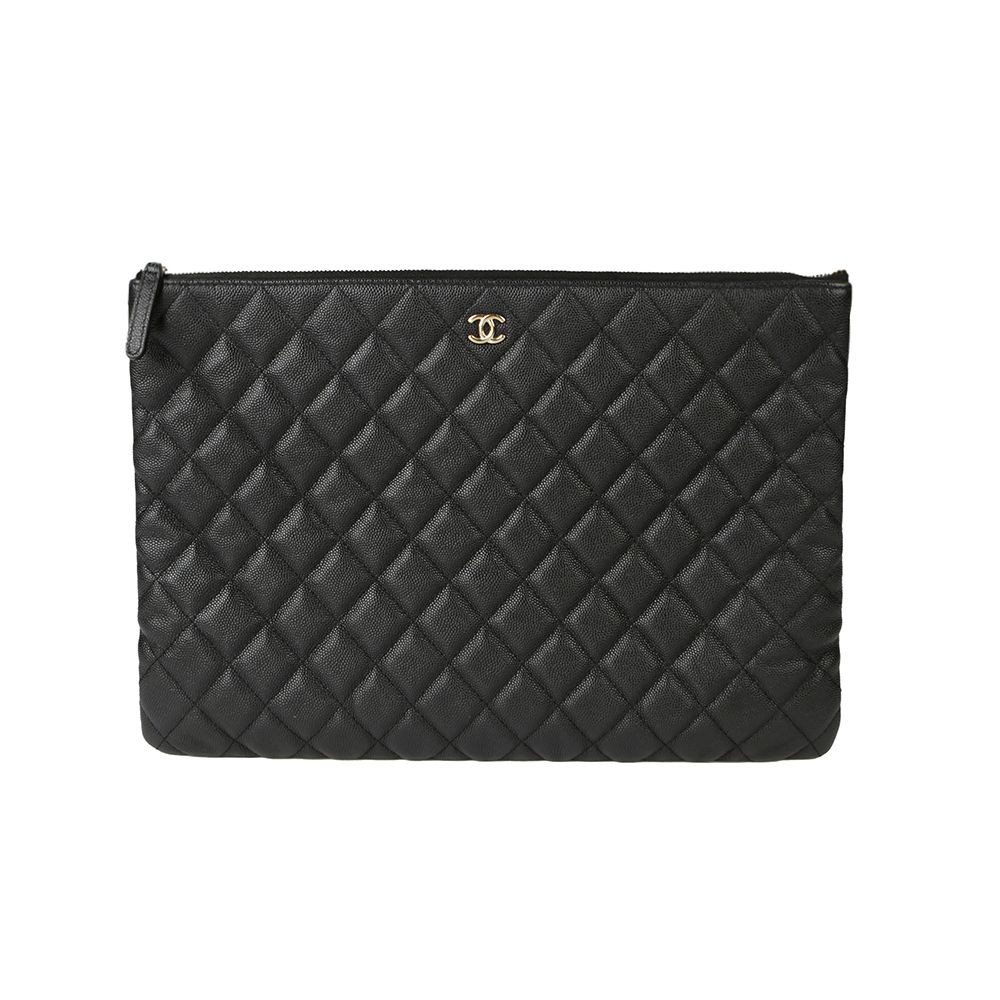 샤넬 클래식 라지 캐비어 클러치 블랙 금장